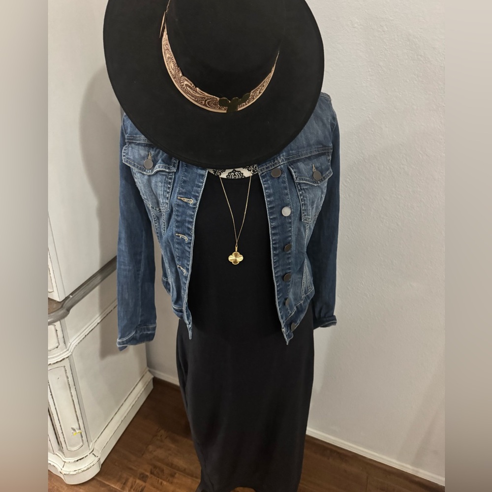 Planet Gold Black Midi Dress